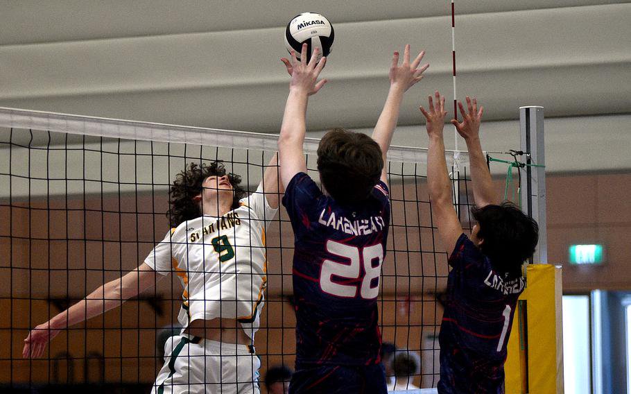 Krystian Wodzynski stretches for the ball.
