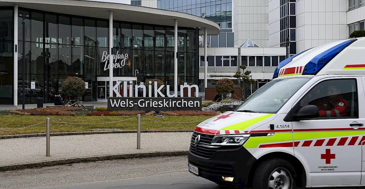 Sechs Verletzte bei Unfall in Wels: Polizei sucht Zeugen