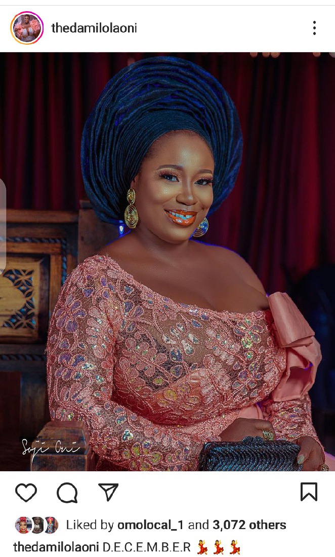 Actress, Damilola Oni Looking Gorgeous As She Rocks Beautiful Marching Native Outfit In New Photo