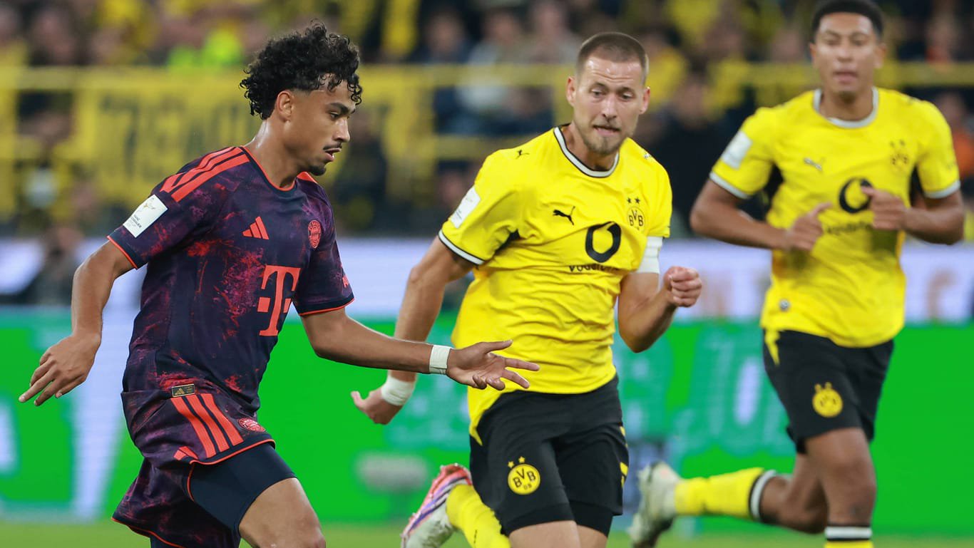 Nathaniel Brown (l.) gegen Waldemar Anton (r.): Den letzten Klassiker konnten die Bayern für sich entscheiden.