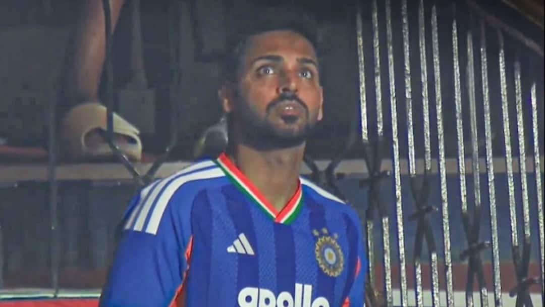 IND vs WI 5th T20I Live Toss Playing XIs Revised Overs Is Bhuvneshwar Kumar Playing Latest Update IND vs WI 5th T20I Live: Toss, Playing XIs, Revised Overs & Latest Bhuvneshwar Kumar Playing Update