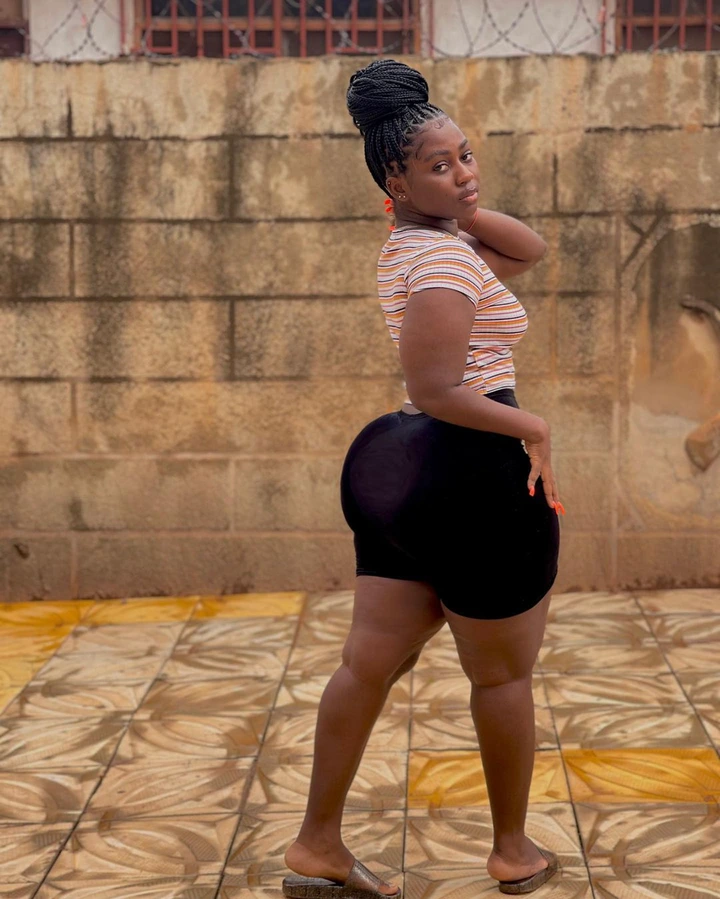 Finally, Hajia Bintu meets her meter in Cindy Fafa, an Ewe Lady causing confusion with her Backside (photos) 12