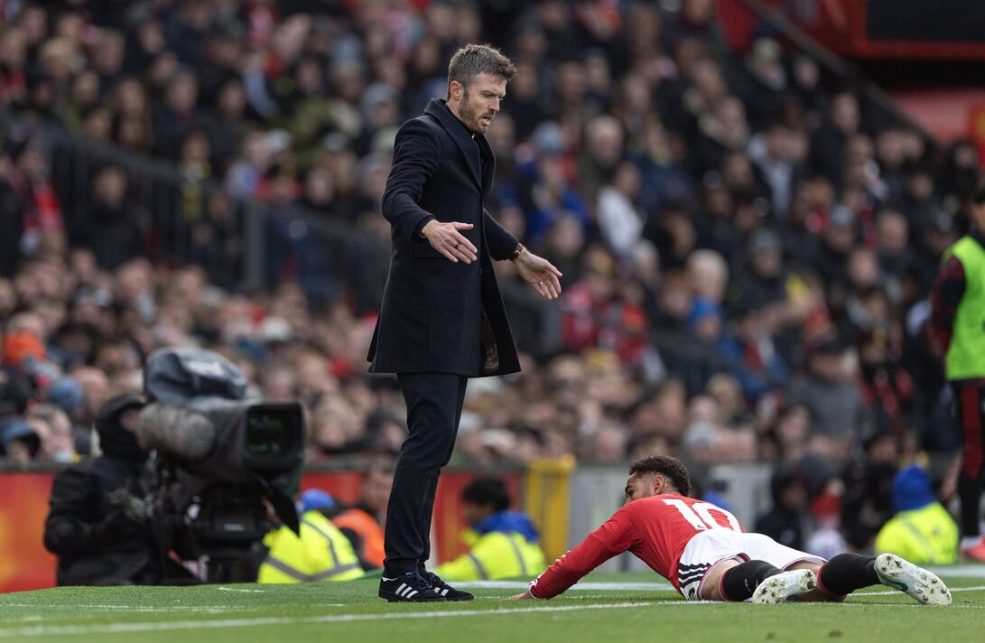 Opinions are divided on whether Carrick should be axed by United