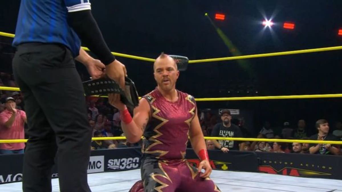 Amazing Red Retains TNA X-Division Championship Against Cedric Alexander in iMPACT