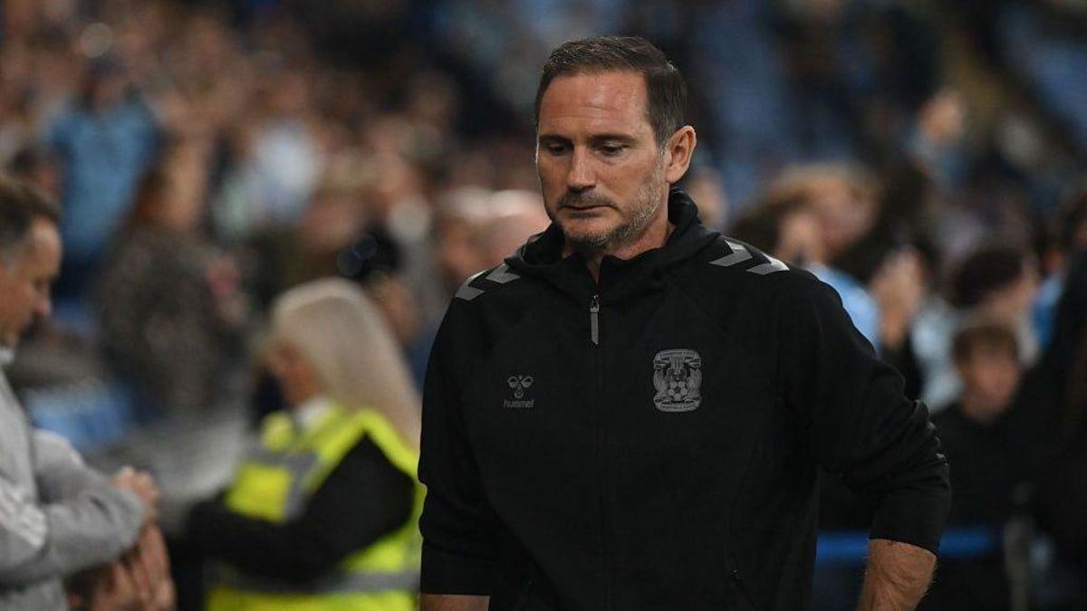 Frank Lampard looking pensive on the touchline during a Coventry match