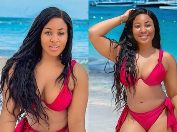 Fancy, Tacha, Others React As Popular BBN Star, Erica Shows Off Her Beauty In Beachwear