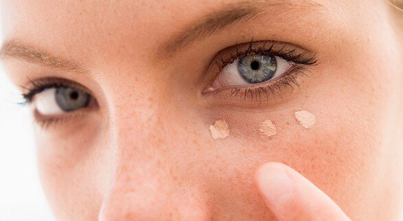 Get Rid of Dark Circles under Eyes