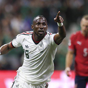 30.º Julián Quiñones marcou 33 golos pelos sauditas do Al Qadsiah e fez sonhar o México no Mundial. Odds Unibet: 1000