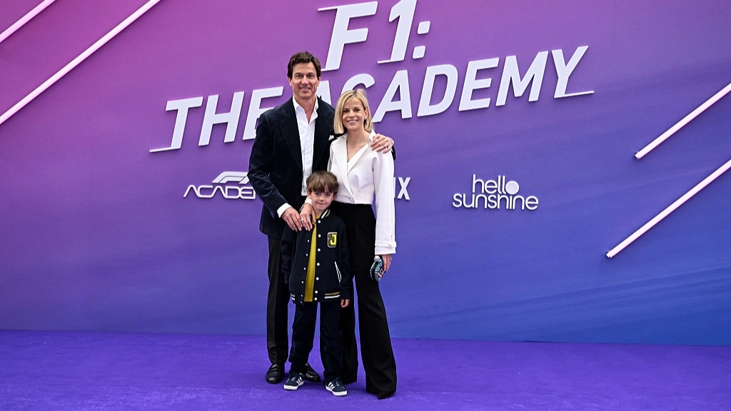 Mercedes F1 boss Toto Wolff’s son in hospital after terrifying karting accident 