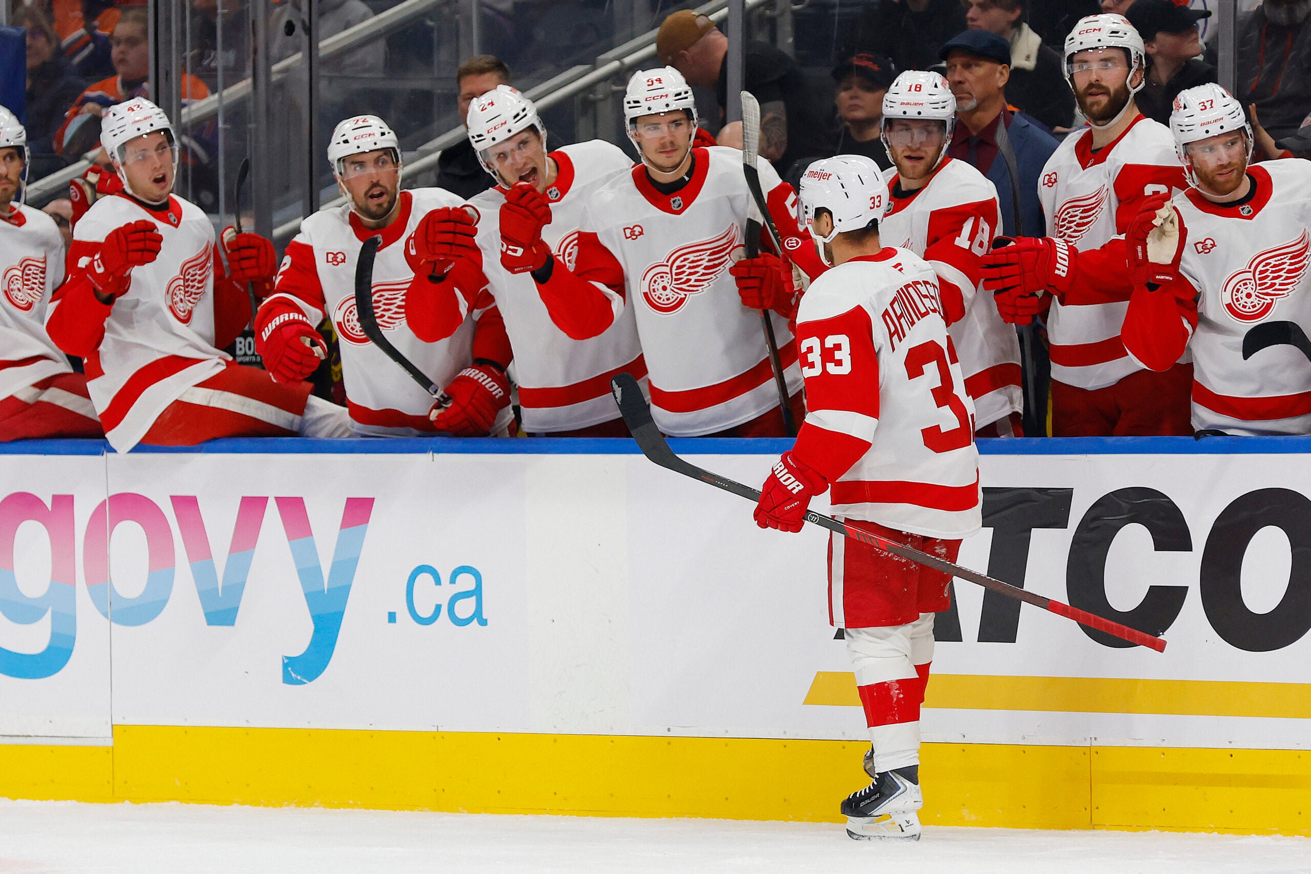 Red Wings Move On From Larkin With Arvidsson Hat Trick