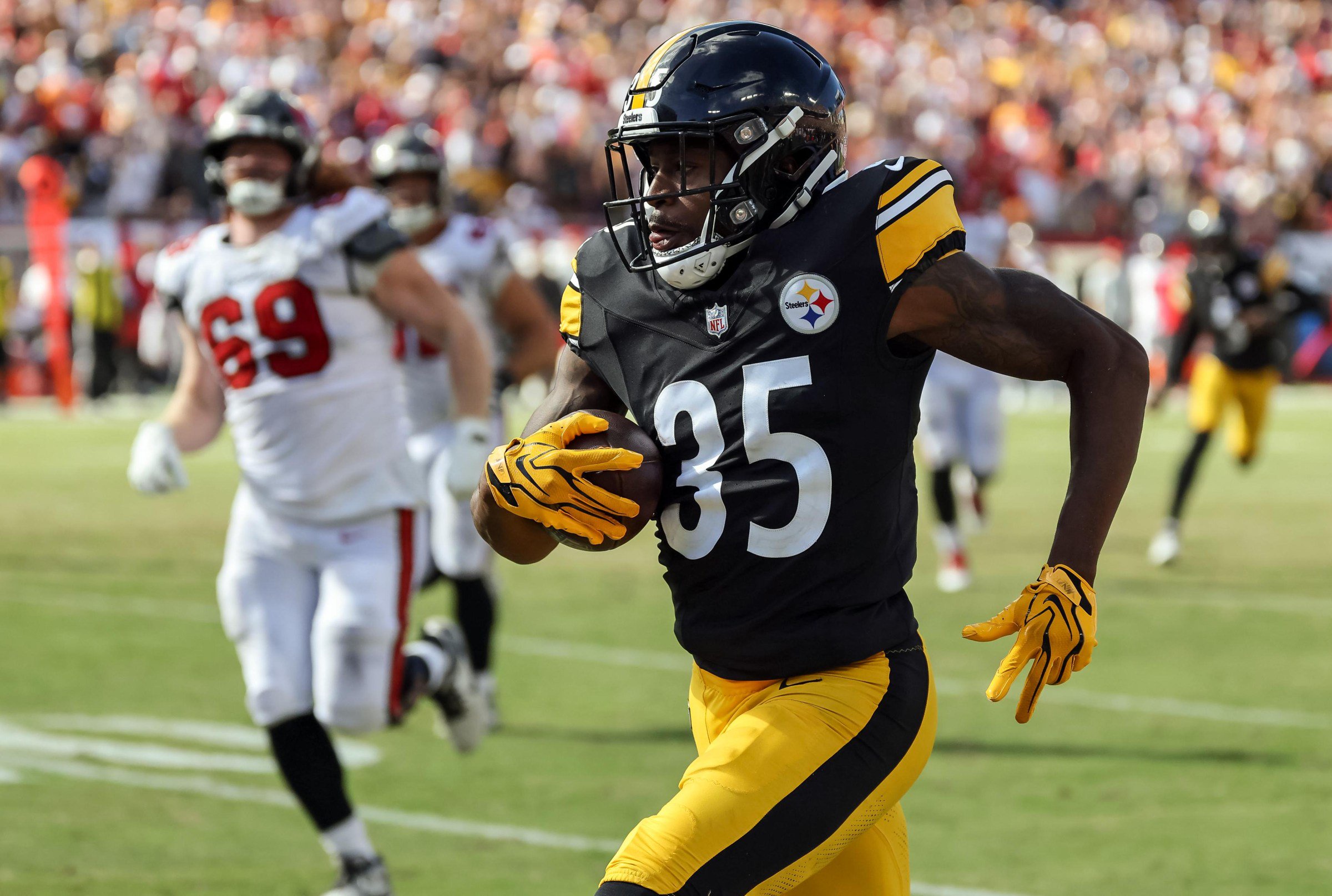 Pittsburgh Steelers v Tampa Bay Buccaneers