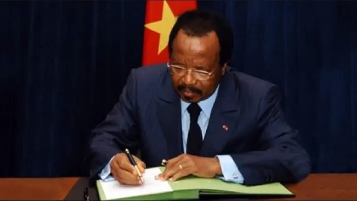 Paul Biya signe trois décrets ce 10 janvier 23
