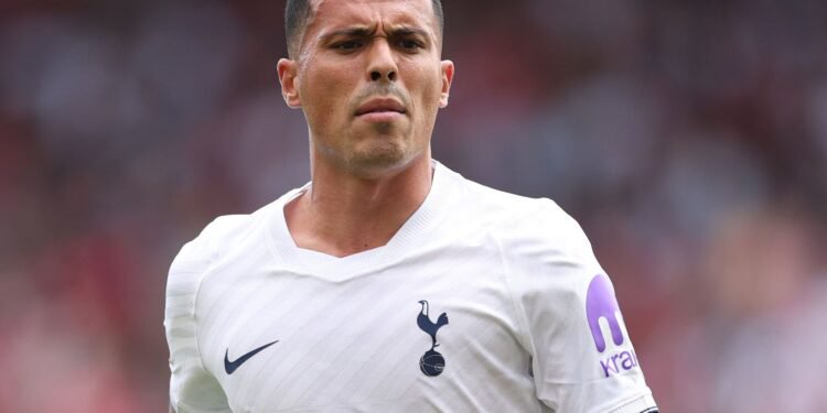 Barcelona Want To Sign "Best Defender" From Tottenham
