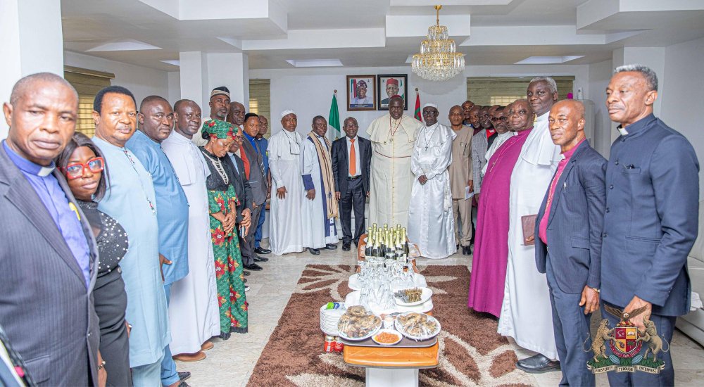 Governor Otti In A Group Photograph With The Christian Association Of Nigeria (CAN) Delegates.