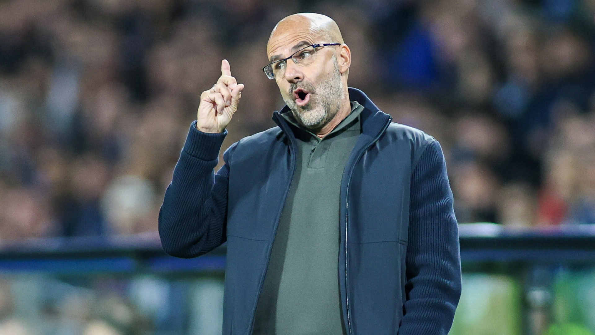 PSV ‘back in the mix’ after huge victory against Porto, says Bosz
