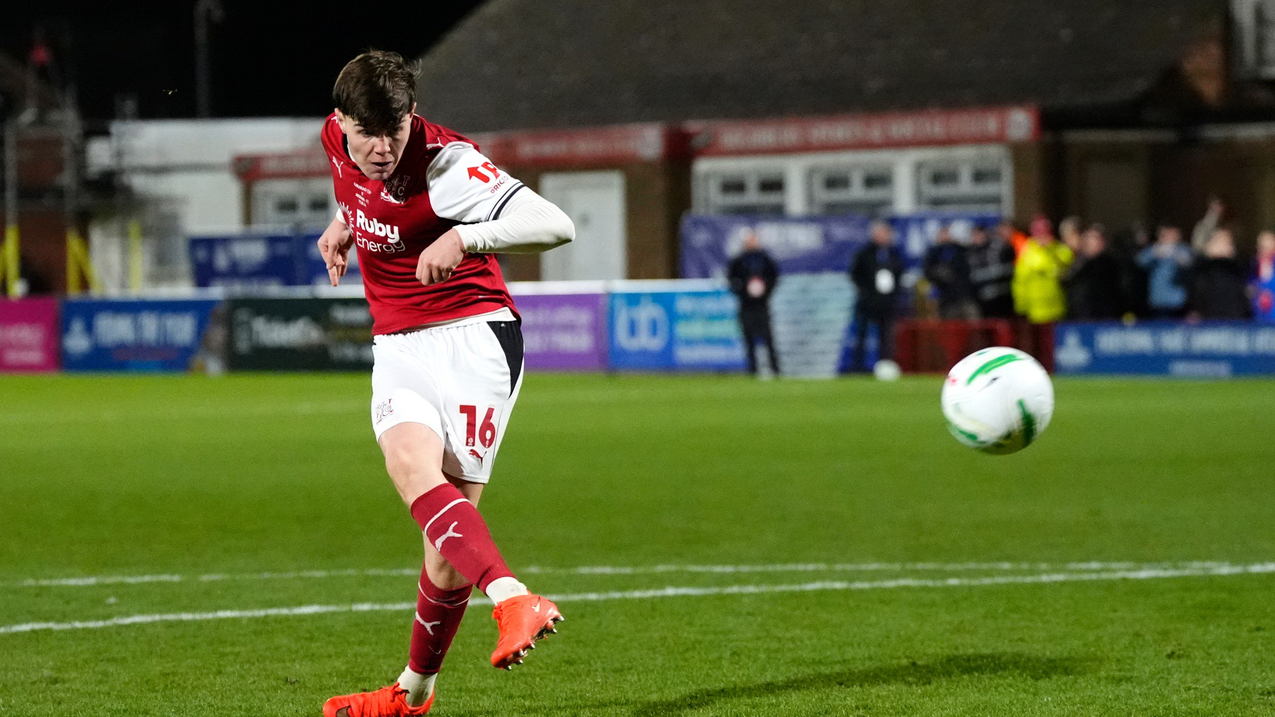Fleetwood’s Conor Haughey scores the winning penalty kick in shootout during the English League Cup soccer match between Fleetwood Town and Arsenal in Fleetwood, England, Tuesday, Oct. 27, 2026. (Nick Potts/PA via AP)