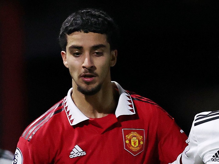 Zidane Iqbal looking to leave Manchester United on loan - Manchester  Evening News