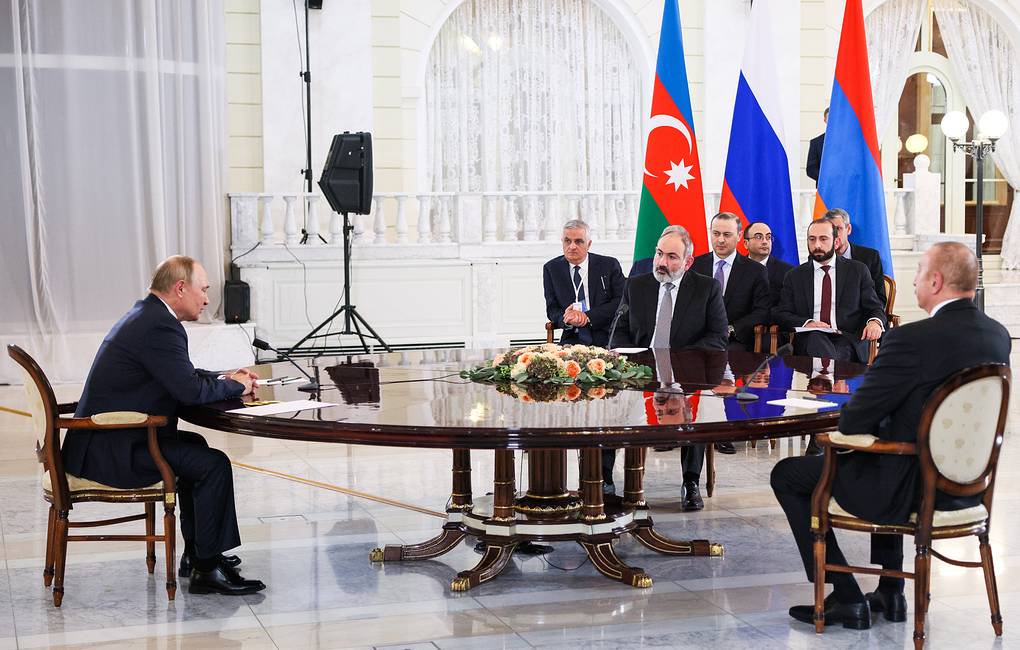 Russia's President Vladimir Putin, Armenia's Prime Minister Nikol Pashinyan, and Azerbaijan's President Ilham Aliyev Sergei Bobylev/TASS