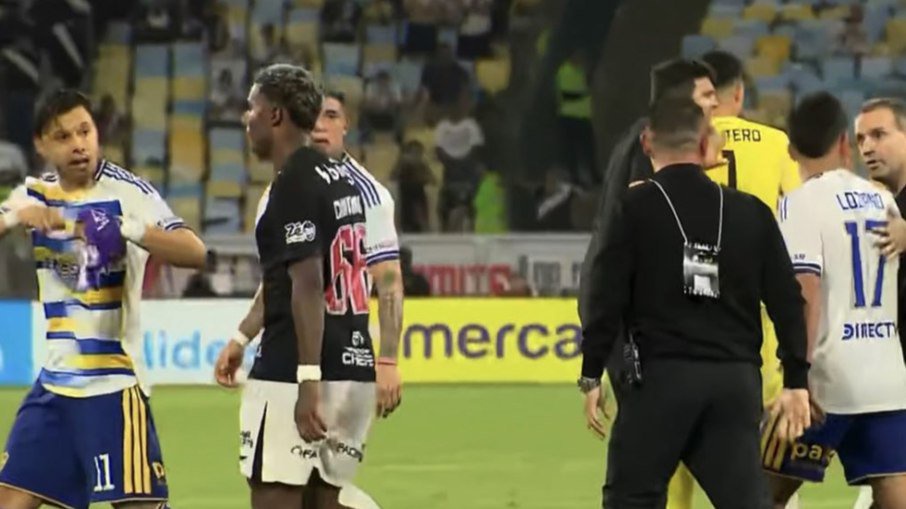 Romero rebate provocação de Thiago Mendes