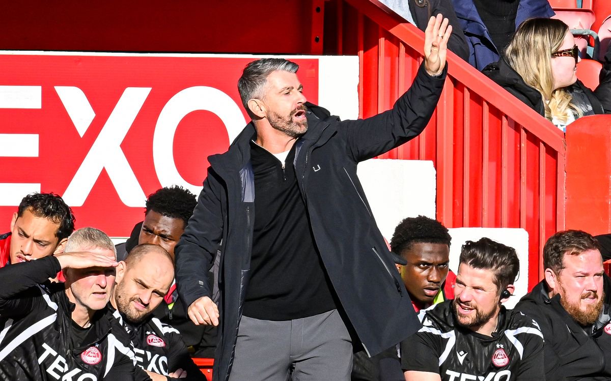 Aberdeen Manager Stephen Robinson 