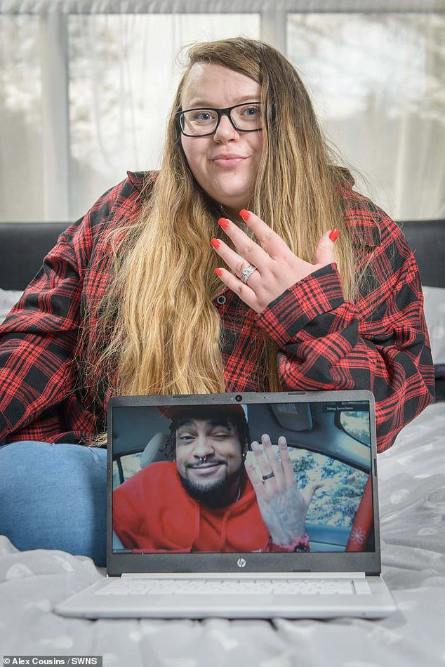 Ayse and Darrin show off their wedding rings over zoom, the pair fell in love after becoming pen pals when Darrin's mum suggested they'd get on
