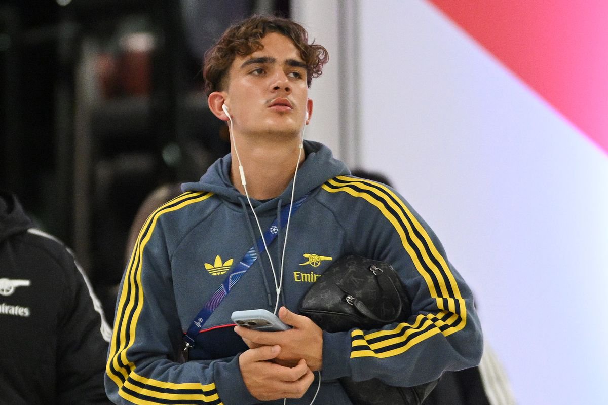 Max Dowman of Arsenal arrives at the stadium before the UEFA Champions League 2026/27 League Phase MD3 match between FC Bayern München and Arsenal FC at Football Arena Munich on October 21, 2026 in Munich, Germany