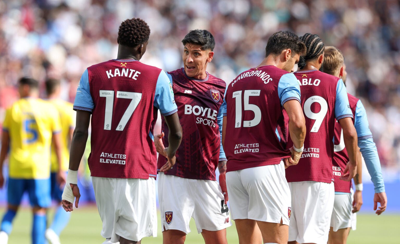 West Ham United's Edson Alvarez praises Mohamadou Kante for his assist