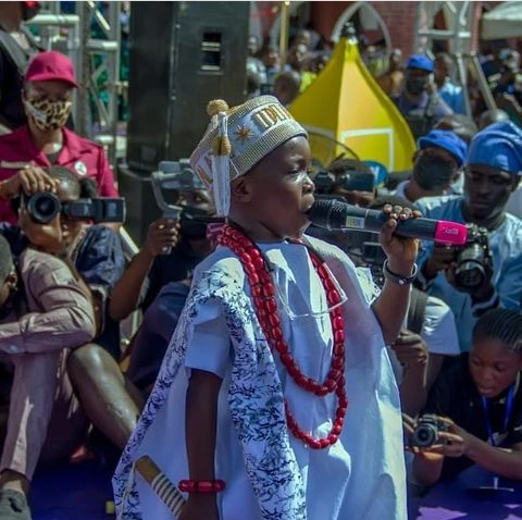Adigun Olowe Yoruba Performs For Ooni Of Ife At The Olojo Festival