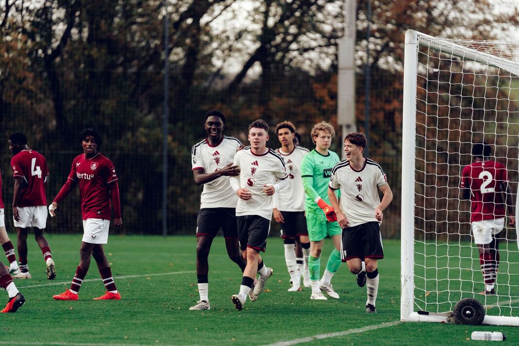 Burnley U21 v Manchester United U21: Premier League 2