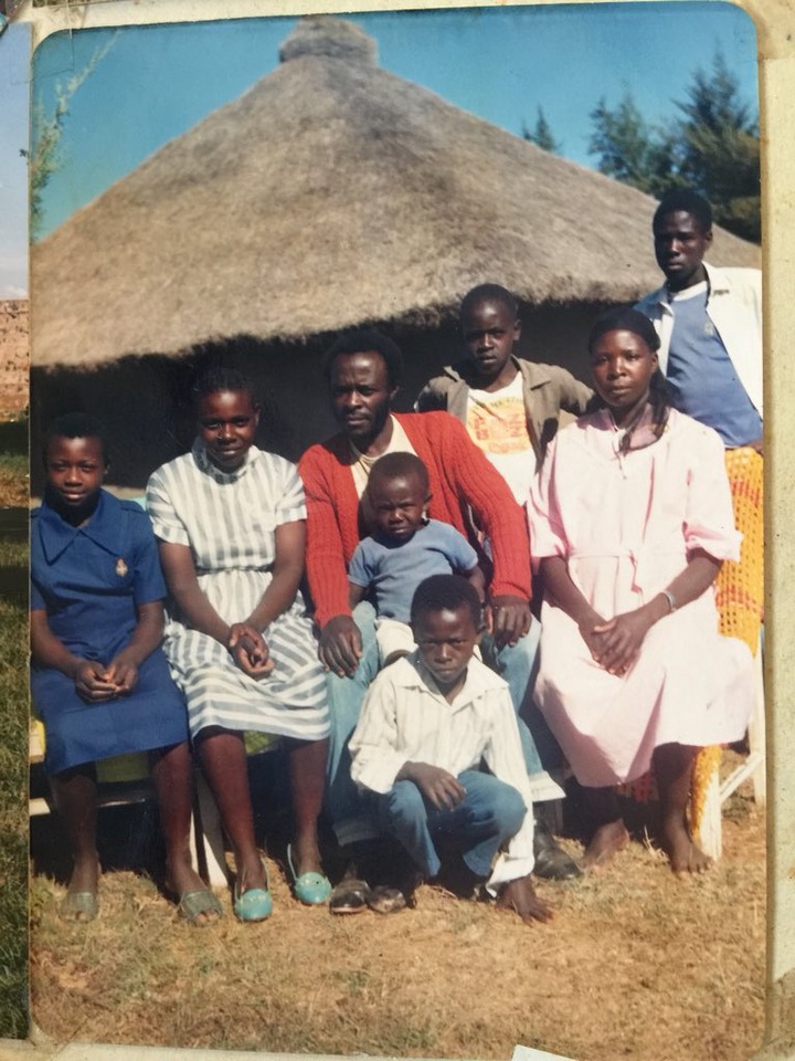 Nelson Havi on Twitter: "@Carohmuthianig1 I grew up in the grass thatched  house. The best home I have resided in." / Twitter