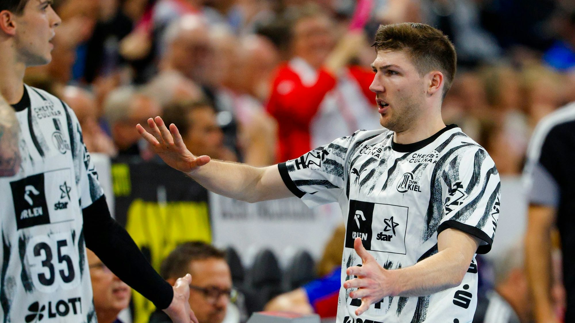 Lukas Zerbe und der THW Kiel spielten beim HC Erlangen. (Archivbild)