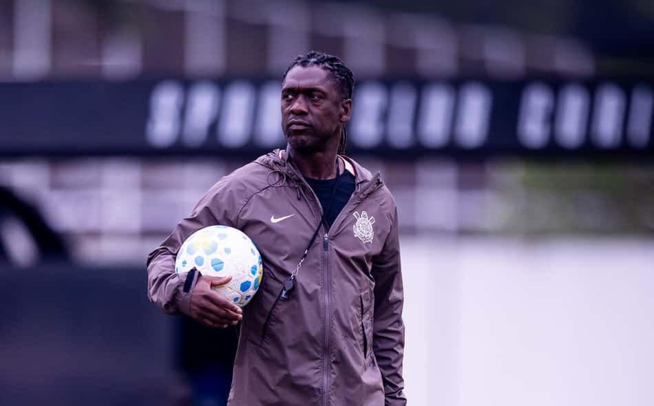 Seedorf com bola