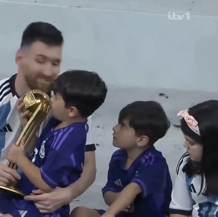 05174dbe 5787 4a22 997f 89744ec4ee17?width=1920&quality=75 Footage of Messi ignoring his son Ciro during World Cup celebration goes viral