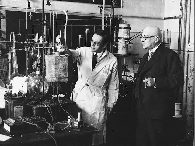 Fritz Haber, The Jewish Man Whose Chemical Invention Was Used By Nazi Germany Against Jews  A6b0b594788643b1ad13069847c76ac3?quality=uhq&format=webp&resize=720
