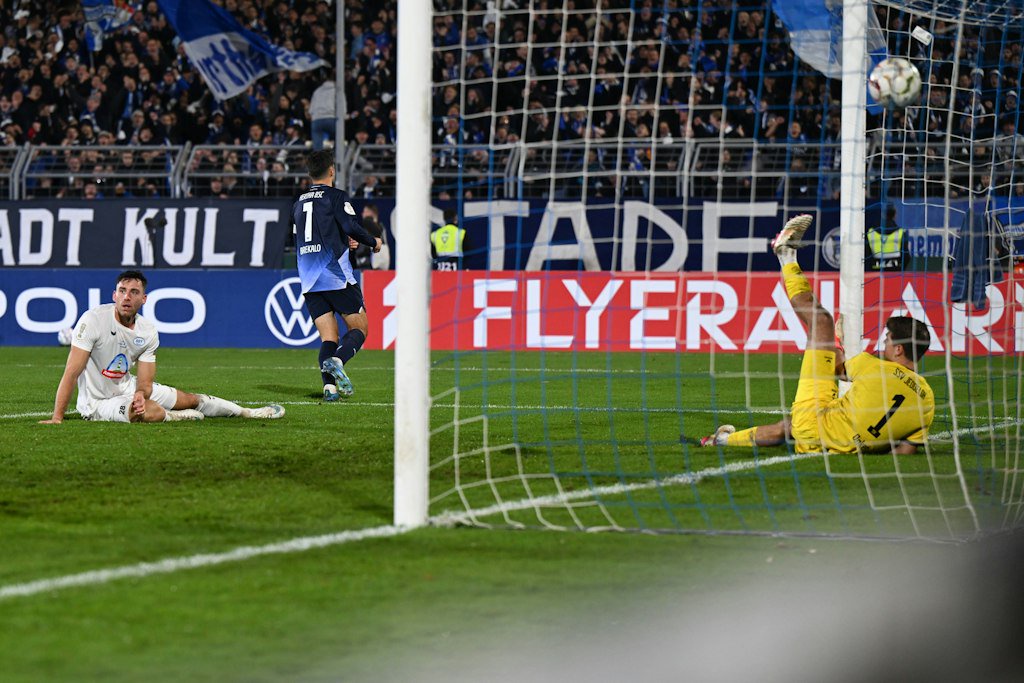 Hertha-Kapitän Josip Brekalo erzielte das 1:0 beim Pokalspiel bei Regionalligist SSV Jeddeloh II.