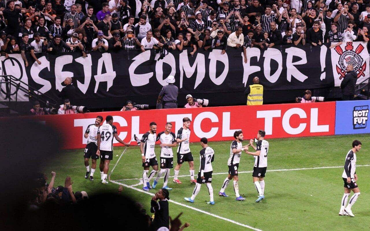 Corinthians é derrotado pelo Vasco e entra na zona de rebaixamento