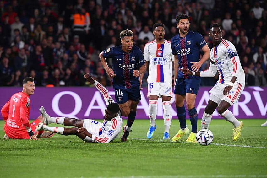 Le choc PSG - OL pourrait être reporté