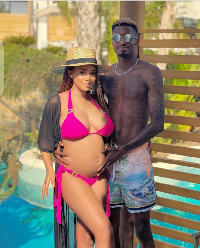 Nollywood Actress, Yetunde Barnabas Shows Off Her Baby Bump With Her Husband In Lovely Pictures A714a5aaa528455ba79735a6ebf7b8cb?quality=uhq&format=webp&resize=720
