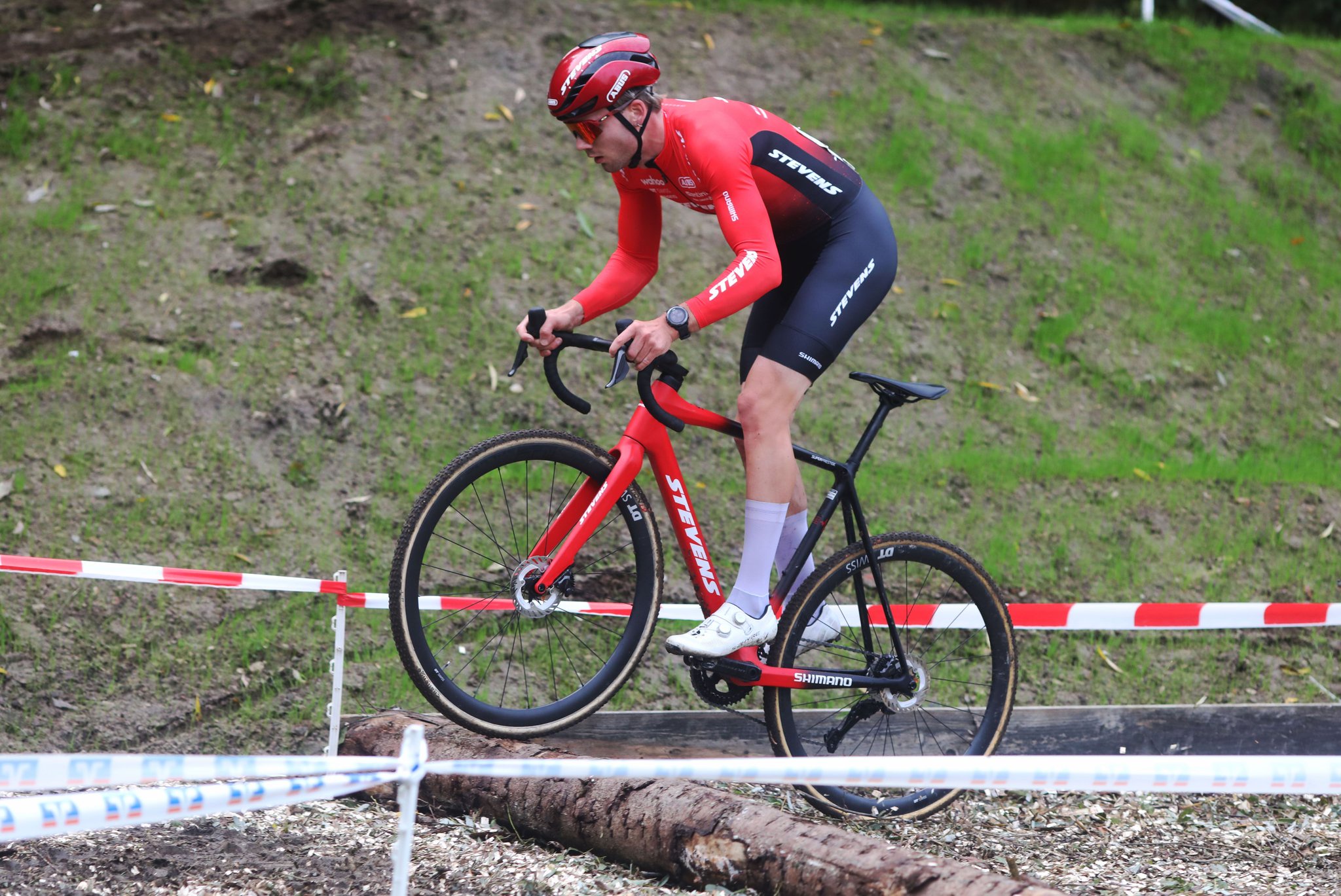 Radprofi Luca Harter feierte kurz vor der Cyclocross-Europameisterschaft einen Sieg in einem Bundesliga-Rennen.