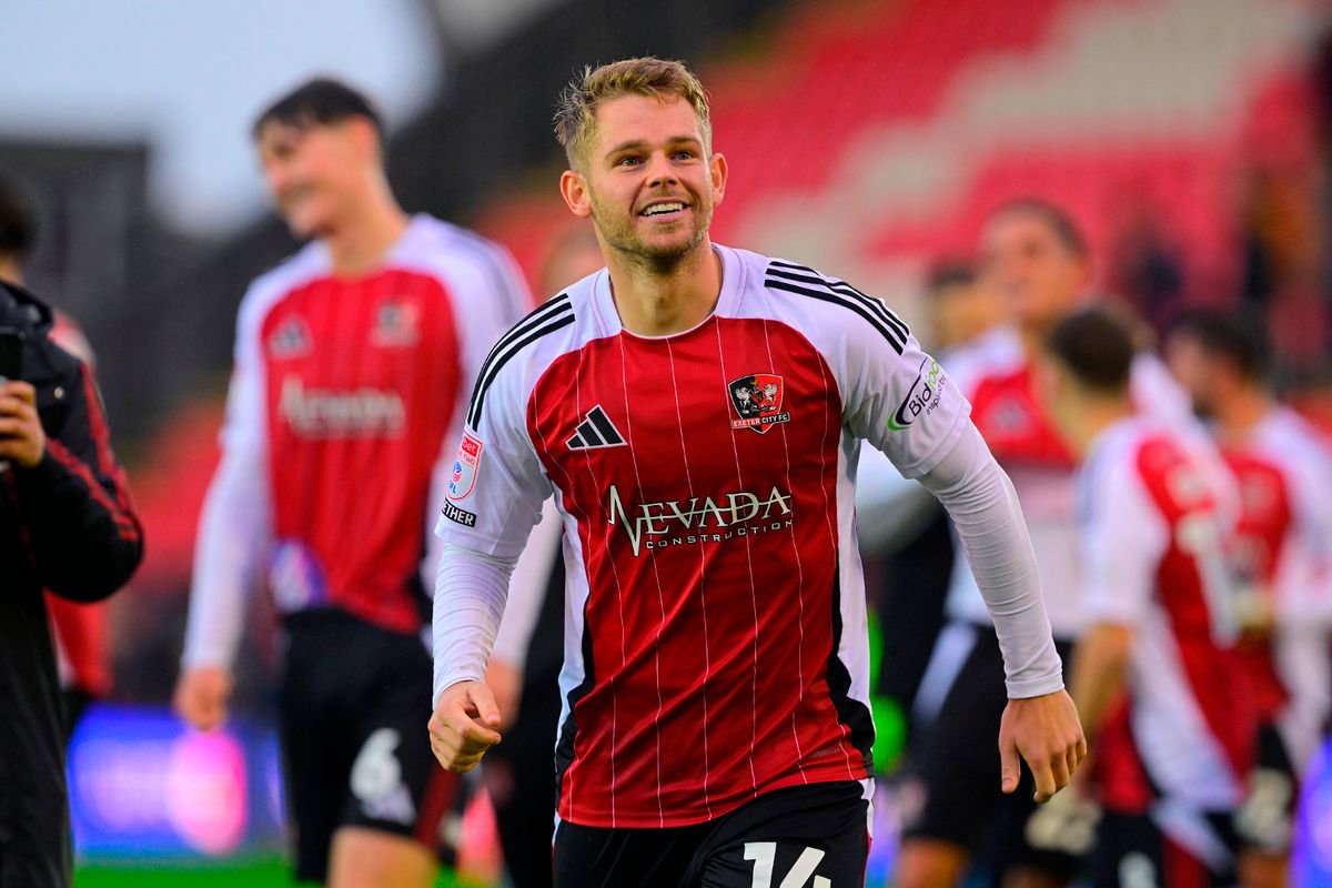 Harry Kite of Exeter City celebrates after winning during the Sky Bet League 2 match between Exeter City and Fleetwood Town at St James Park, Exeter on 24 October 2026 (Photo: Tom Sandberg/PPAUK)