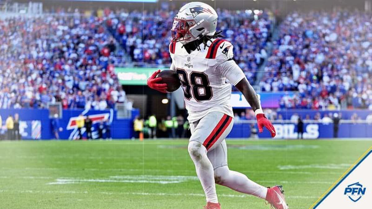 Fantasy Football Start 'Em, Sit 'Em Week 8: Jacoby Brissett, Jared Goff, Tony Pollard, and Others