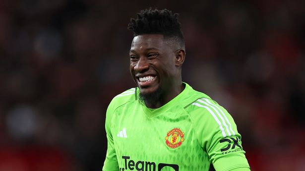 MANCHESTER, ENGLAND - SEPTEMBER 26: Andre Onana of Manchester United reacts during the Carabao Cup Third Round match between Manchester United and Crystal Palace at Old Trafford on September 26, 2023 in Manchester, England. (Photo by Lewis Storey/Getty Images)