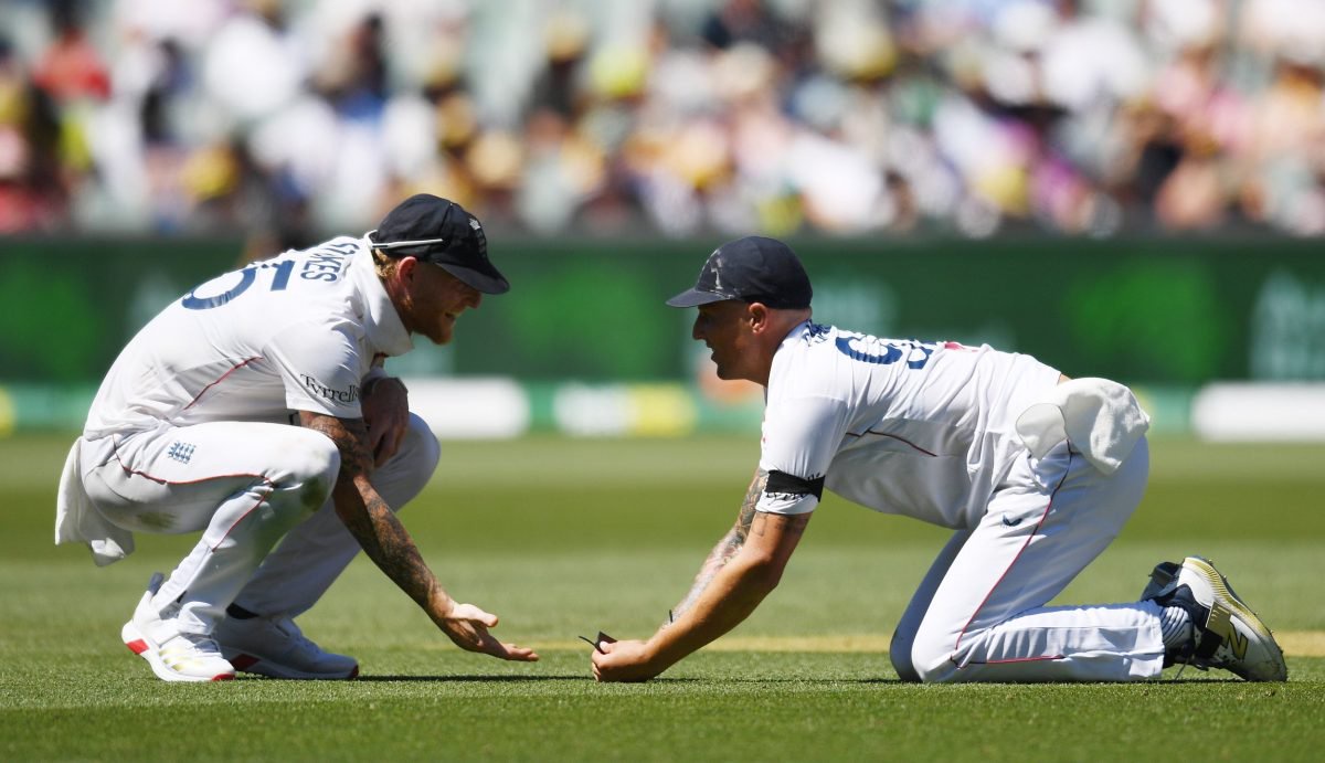 ADELAIDE, AUSTRALIA - DECEMBER 17: Ben Stokes (L) talks to Brydon Carse of England after a dropped catch during day one of the Third Test Match in the 2025-26 Ashes Series between Australia and England at Adelaide Oval on December 17, 2025 in Adelaide, Australia. (Photo by Philip Brown/Getty Images)