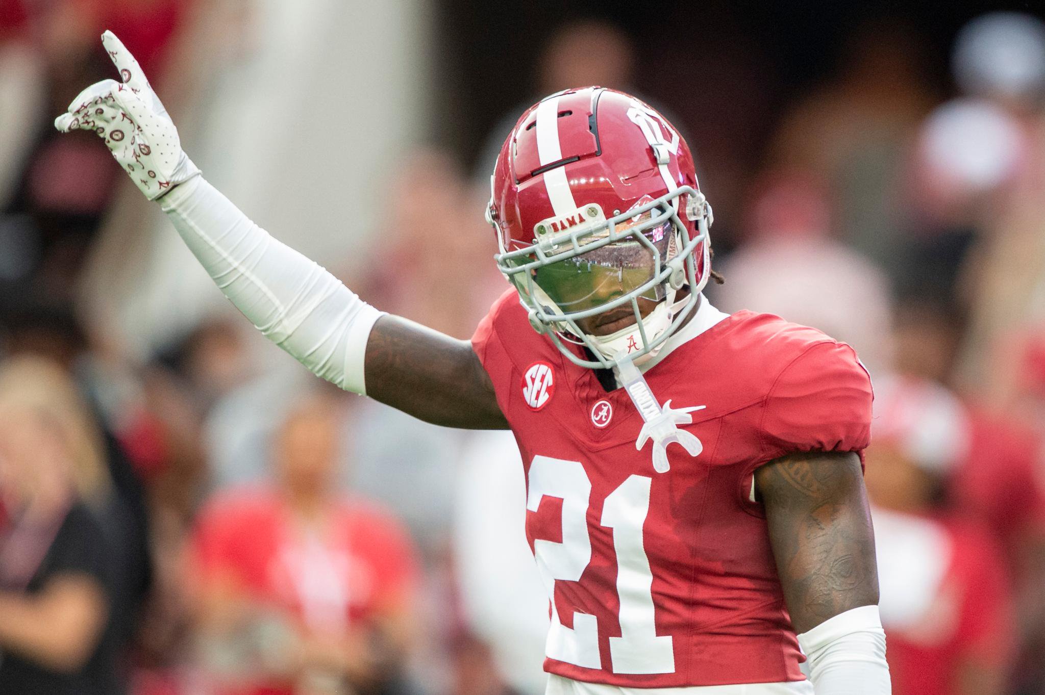 Dre Kirkpatrick Jr. #21 of the Alabama Crimson Tide prior to their game against the Louisiana Monroe Warhawks at Bryant-Denny Stadium on September 06, 2025 in Tuscaloosa, Alabama. 