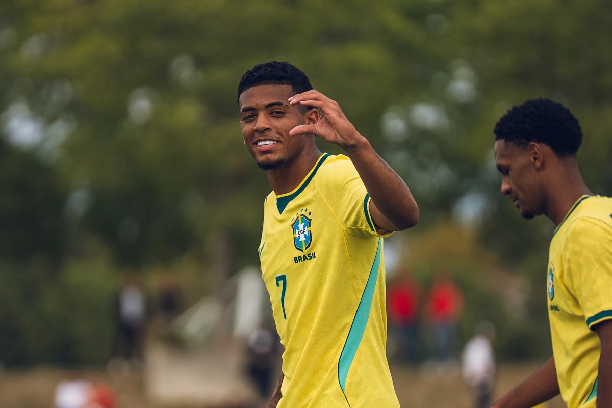 Kauê Furquim marcou dois gol na goleada contra o Canadá 