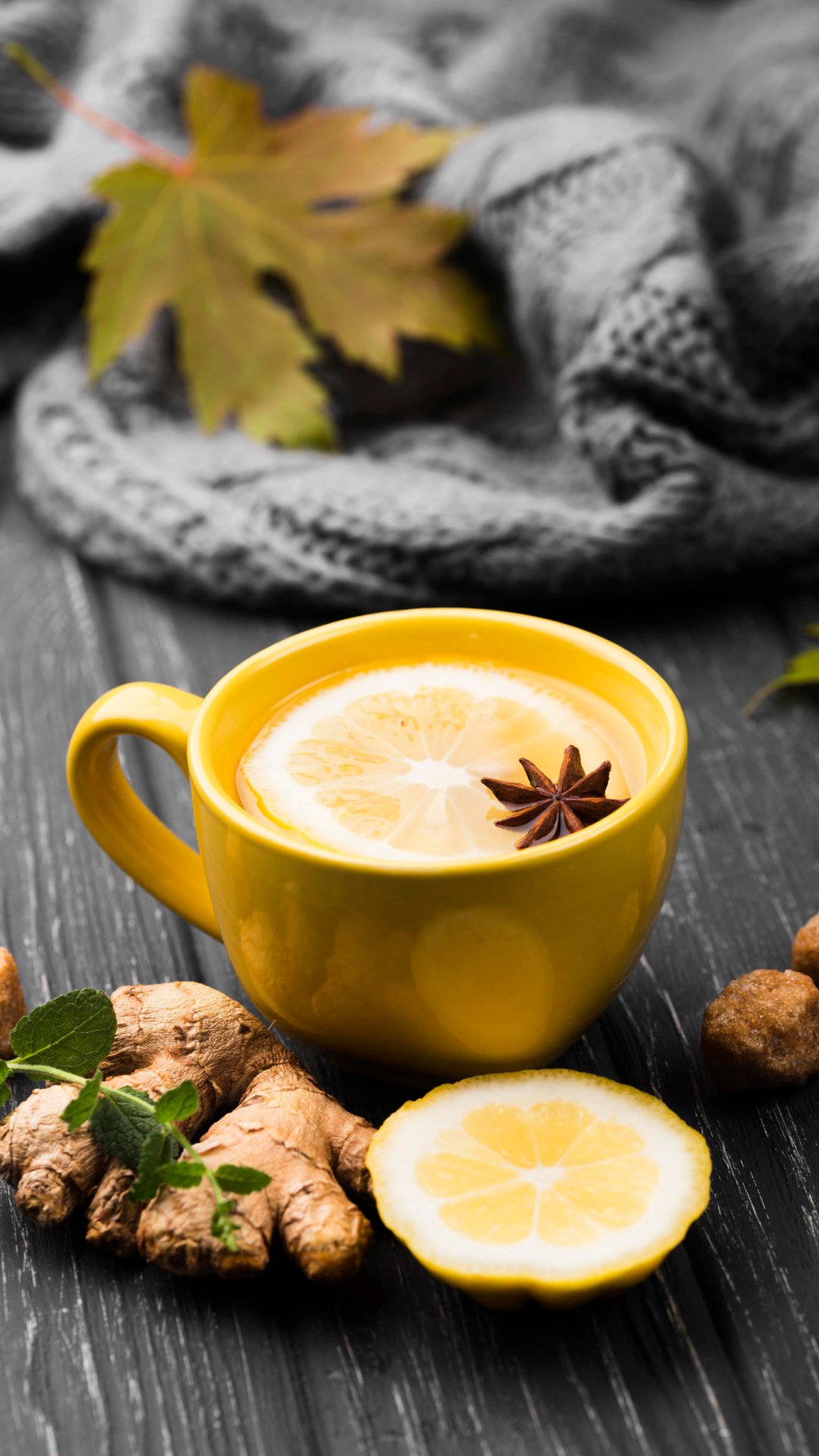 Turmeric Latte: Turmeric contains curcumin, a compound known for its anti-inflammatory and cholesterol-lowering properties. Enjoy a golden turmeric latte in the morning to reap the benefits of this powerful spice.