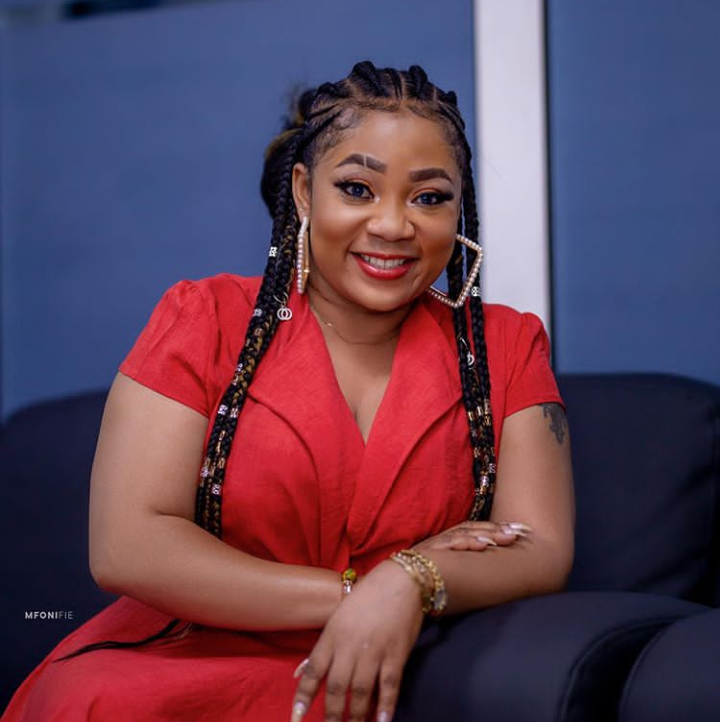 Vicky Zugah and her children's recent photos have been causing a stir on the internet.