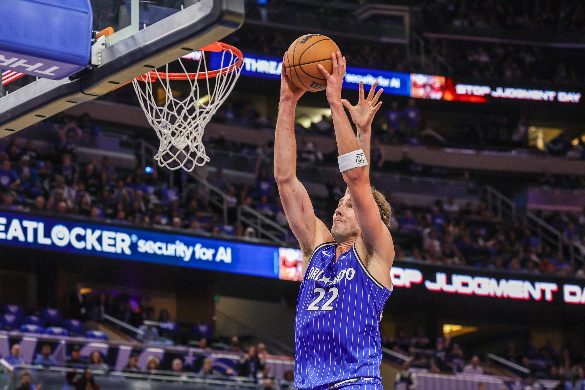 Oct 21, 2026; Orlando, Florida, USA;  Orlando Magic forward Franz Wagner (22) dunks during the second half against the Atlanta Hawks at Kia Center.  Mandatory Credit: Mike Watters-Imagn Images