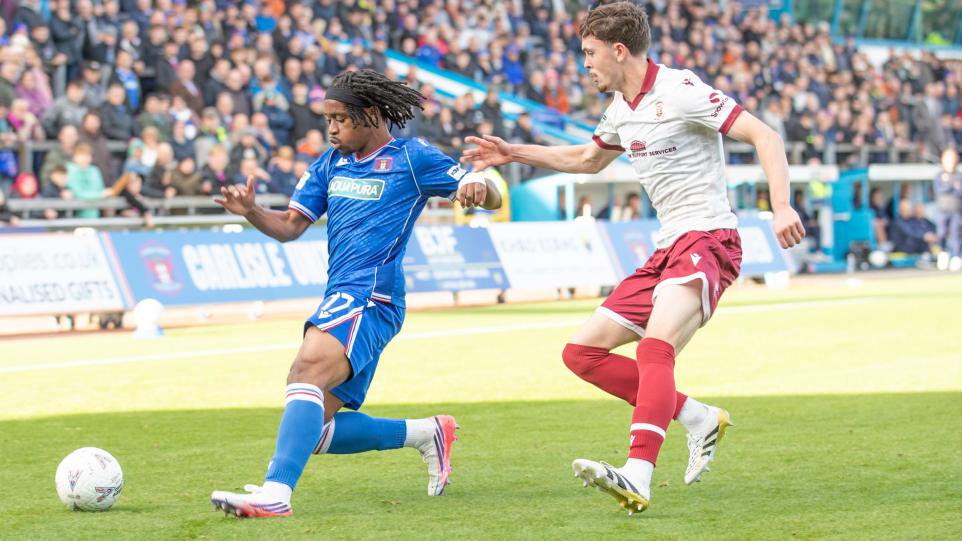 Leo Duru again impressed for Carlisle against Tamworth <i>(Image: Ben Holmes)</i>
