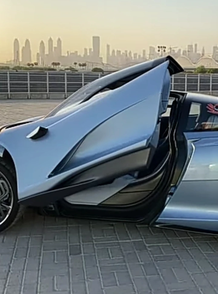 aa806b92a215d665d6bca17c50c5c020?quality=uhq&format=webp&resize=720